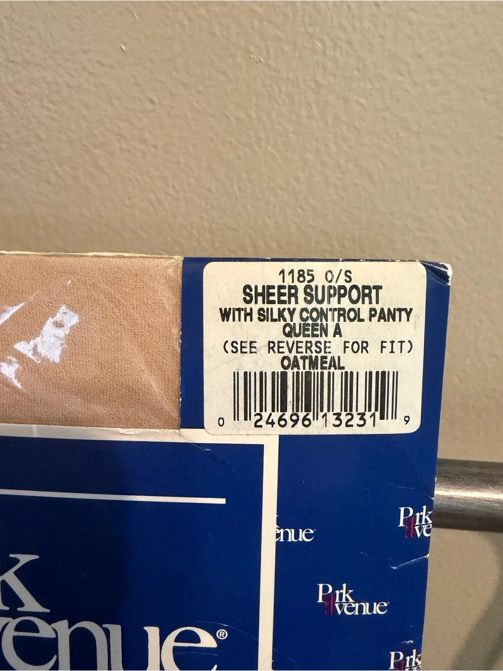 Vintage Park Avenue Sheer Support Pantyhose Queen A Oatmeal NOS